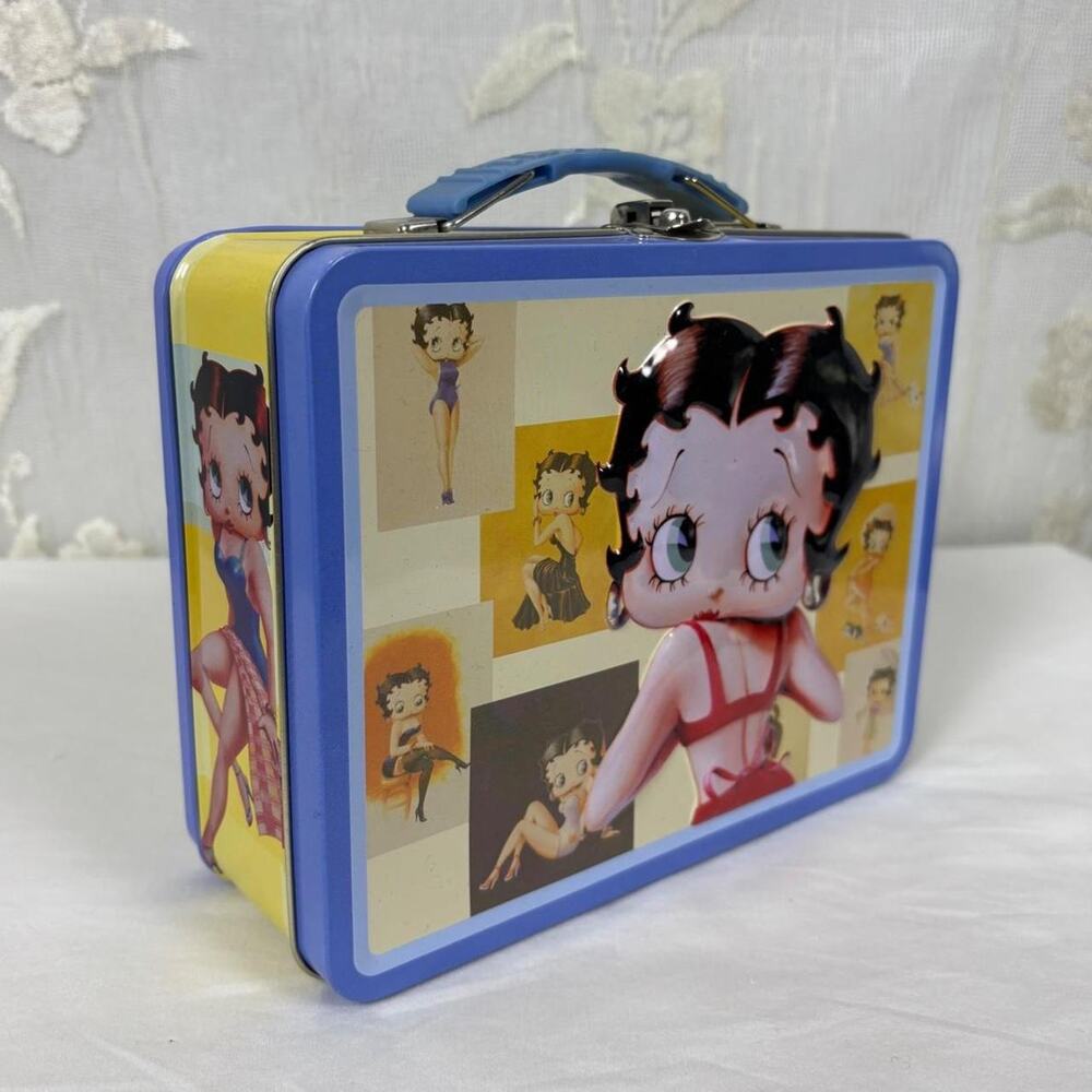 Vintage Betty Boop Tin Box